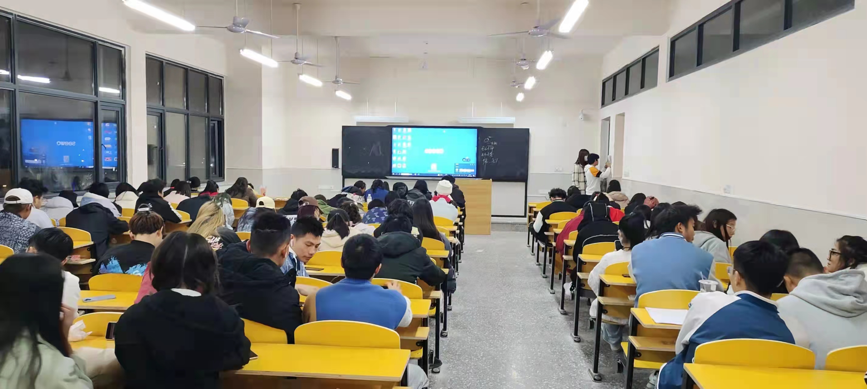 1637505432128421.jpg 5a41ca5ba1c26aecb71b5a725d823b9.jpg